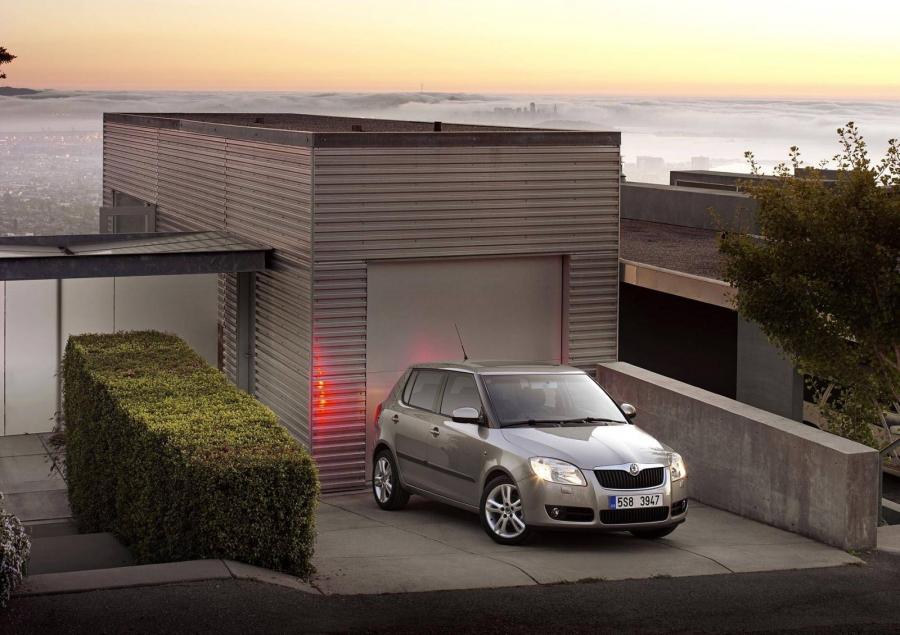  Skoda Fabia 2007 года  (фото 3 из 18)